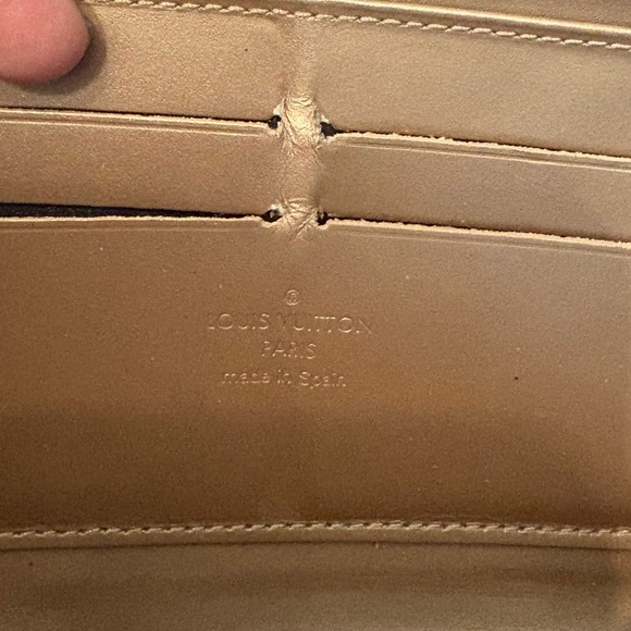 Louis Vuitton Monogram Gold Vernis Long Zippy Wallet COA included‎ - Picture 14 of 16